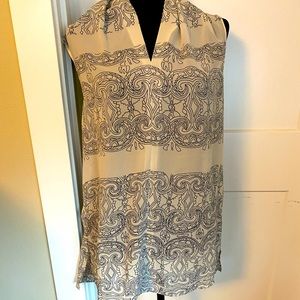 CAbi blouse tunic in excellent condition